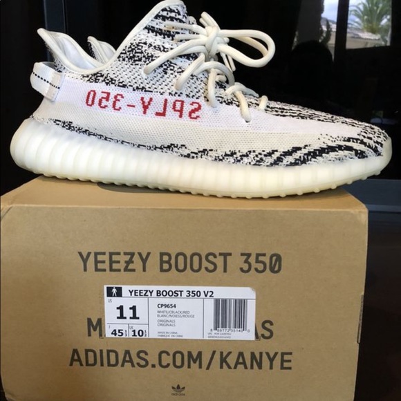 HYPEBEAST MYSTERY BOX - Picture 4 of 8